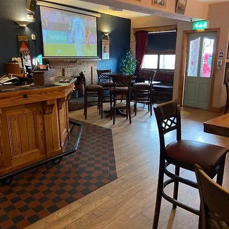 The Acres Hotel